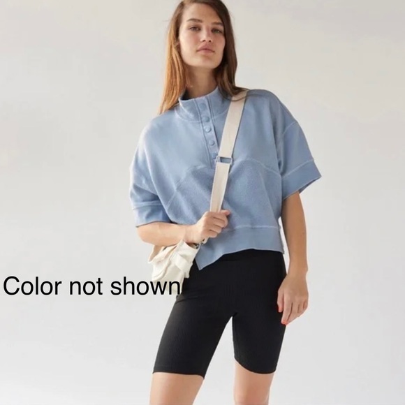 BDG Urban Outfitters Hali Short Sleeve Sweatshirt Red - Picture 4 of 5